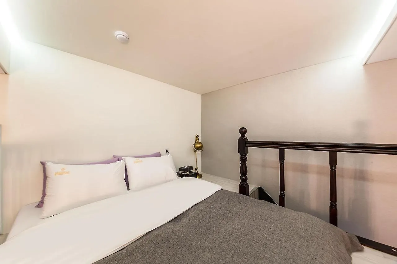 Isabelle Hotel Seoul